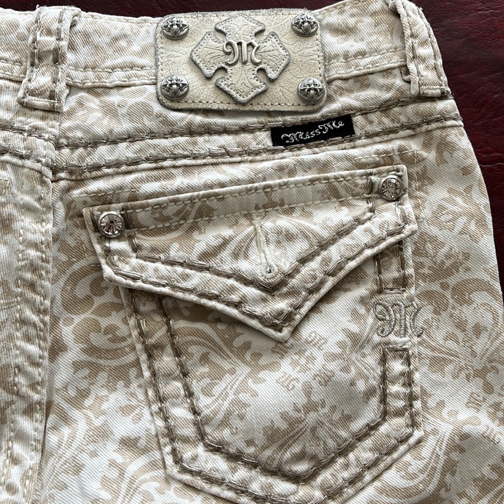 Miss Me CARGO Bermuda shorts. Size 26. - Picture 6 of 6